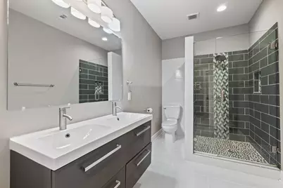 5703 Eagle Cliffs, Austin, TX 78731 - Photo 19