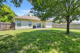 207 Kates Way, Hutto, TX 78634 - Photo 21