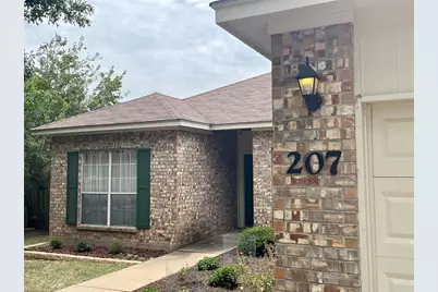 207 Kates Way, Hutto, TX 78634 - Photo 1