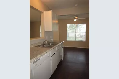 9601 Bear Paw Trail #B, Del Valle, TX 78617 - Photo 13