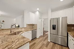 7016 Bending Oak Rd, Austin, TX 78749 - Photo 11
