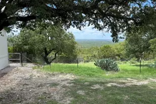 6232 Paradise Manor Cir, Marble Falls, TX 78654 - Photo 17