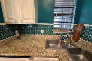 2509 Pearl St, Austin, TX 78705 - Photo 5
