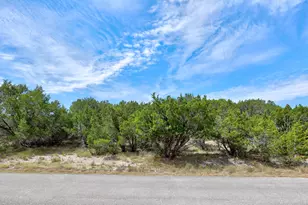 20801 Leaning Oak Dr, Lago Vista, TX 78645 - Photo 1
