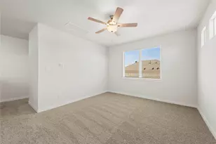 504 Sleep Hollow Dr, Jarrell, TX 76537 - Photo 17