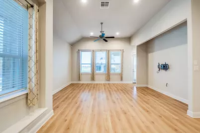 5712 Anaheim Avenue, Pflugerville, TX 78660 - Photo 5