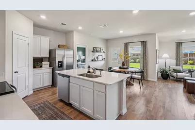 233 Southridge Trail, Marble Falls, TX 78654 - Photo 5