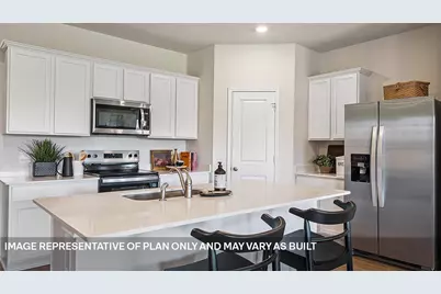 233 Southridge Trail, Marble Falls, TX 78654 - Photo 5