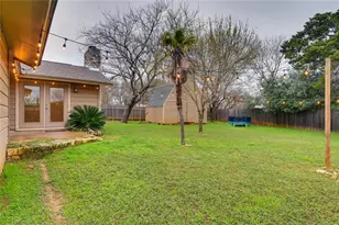 2000 Brookhill Dr, Austin, TX 78745 - Photo 23