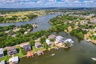1605 Glencove Dr, Kingsland, TX 78639 - Photo 3