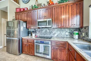 1605 Glencove Dr, Kingsland, TX 78639 - Photo 13
