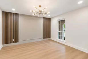 11819 Highland Oaks Trail, Austin, TX 78759 - Photo 15