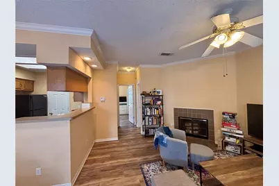 915 W 23rd Street #206, Austin, TX 78705 - Photo 5