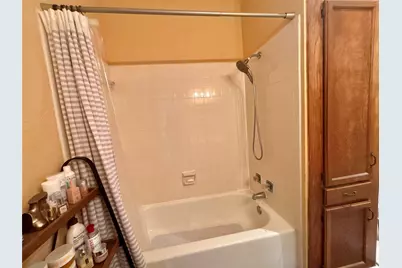 915 W 23rd Street #206, Austin, TX 78705 - Photo 19