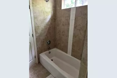 3105 Kings Lane, Austin, TX 78705 - Photo 7