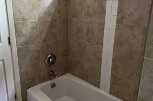 3105 Kings Ln, Austin, TX 78705 - Photo 7