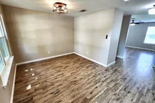 933 Meadow Ridge Loop, Georgetown, TX 78626 - Photo 9