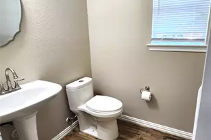 933 Meadow Ridge Loop, Georgetown, TX 78626 - Photo 15