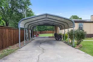 857 E Guadalupe St, La Grange, TX 78945 - Photo 25