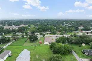 857 E Guadalupe St, La Grange, TX 78945 - Photo 33