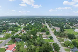 857 E Guadalupe St, La Grange, TX 78945 - Photo 35