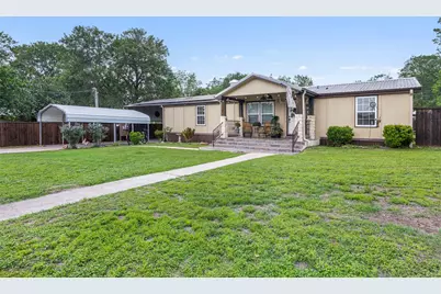 857 E Guadalupe Street, La Grange, TX 78945 - Photo 1