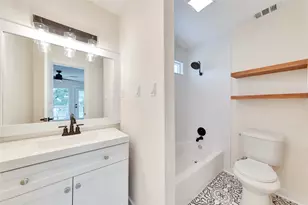 1905 Woodland Ave, Austin, TX 78741 - Photo 19