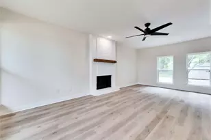 1905 Woodland Ave, Austin, TX 78741 - Photo 9