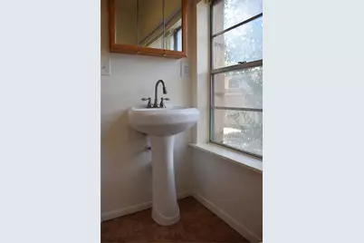 1601 Pine Street, Georgetown, TX 78626 - Photo 17