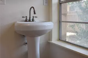 1601 Pine St, Georgetown, TX 78626 - Photo 17