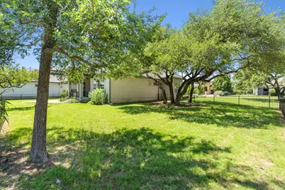 108 Oak Trail Drive, Georgetown, TX 78628 - Photo 31