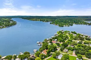 402 S Shorewood Dr, Granite Shoals, TX 78654 - Photo 1