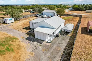 140 Family Cir, Hutto, TX 78634 - Photo 35