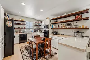 140 Family Cir, Hutto, TX 78634 - Photo 21
