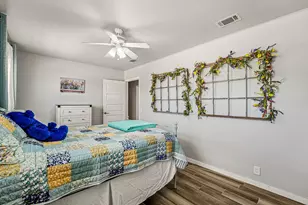 140 Family Cir, Hutto, TX 78634 - Photo 15