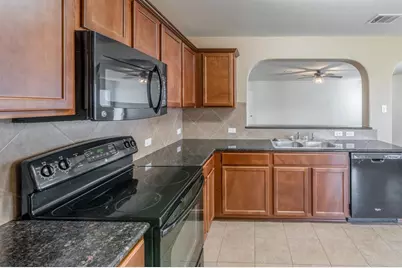 328 Baldwin Street, Hutto, TX 78634 - Photo 5