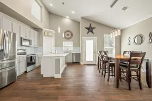 177 Mokulua Ln, Bastrop, TX 78602 - Photo 9
