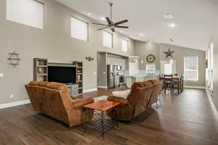 177 Mokulua Ln, Bastrop, TX 78602 - Photo 3