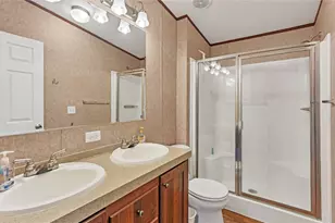 154 Cowboy Rd, Gonzales, TX 78629 - Photo 23