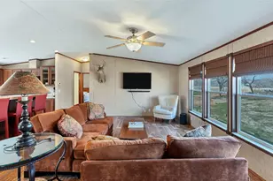 154 Cowboy Rd, Gonzales, TX 78629 - Photo 7