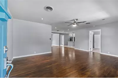 2105 Fortview Road, Austin, TX 78704 - Photo 3