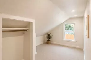 223 NW Front St, Bartlett, TX 76511 - Photo 29