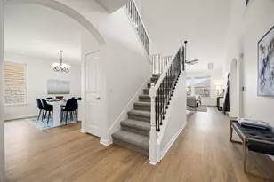 304 Santa Maria St, Georgetown, TX 78628 - Photo 5