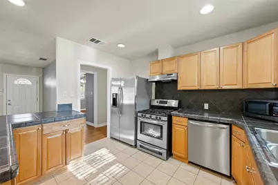 2631 W 45th Street, Austin, TX 78731 - Photo 7