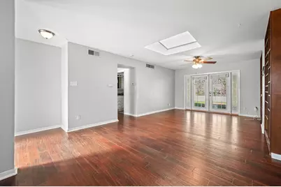 2600 Oakhaven Drive, Austin, TX 78704 - Photo 9
