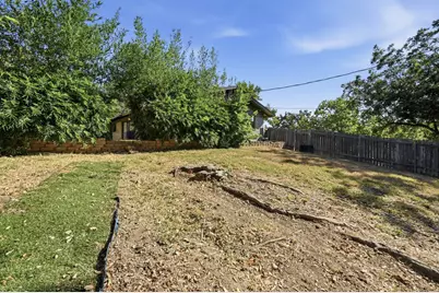 2600 Oakhaven Drive, Austin, TX 78704 - Photo 33