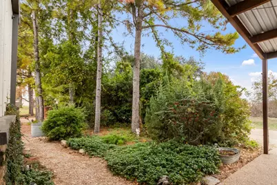 402 Magnolia Street, Gause, TX 77857 - Photo 5