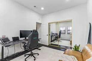 1404 Norwalk Ln, Austin, TX 78703 - Photo 17