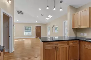 400 E Monroe St, Austin, TX 78704 - Photo 17