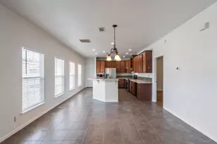 289 Heatherwood Dr, Driftwood, TX 78619 - Photo 11